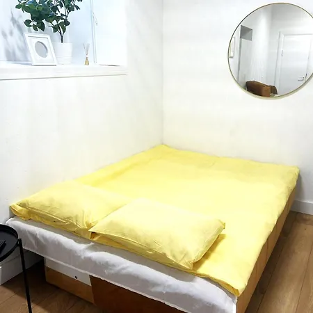Bridge Apartment *